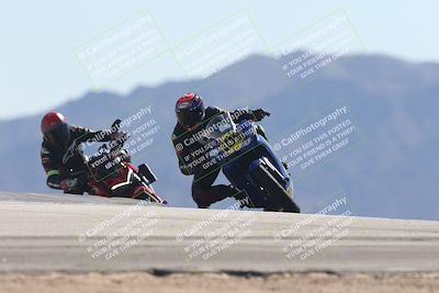 media/Oct-30-2025-Racers Edge (Thu) [[dabbdaf680]]/3-B Group/Session 4 Turn 9/